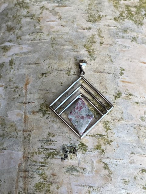 Pendant in sterling silver 925 with Qaqortukit/Milaktite